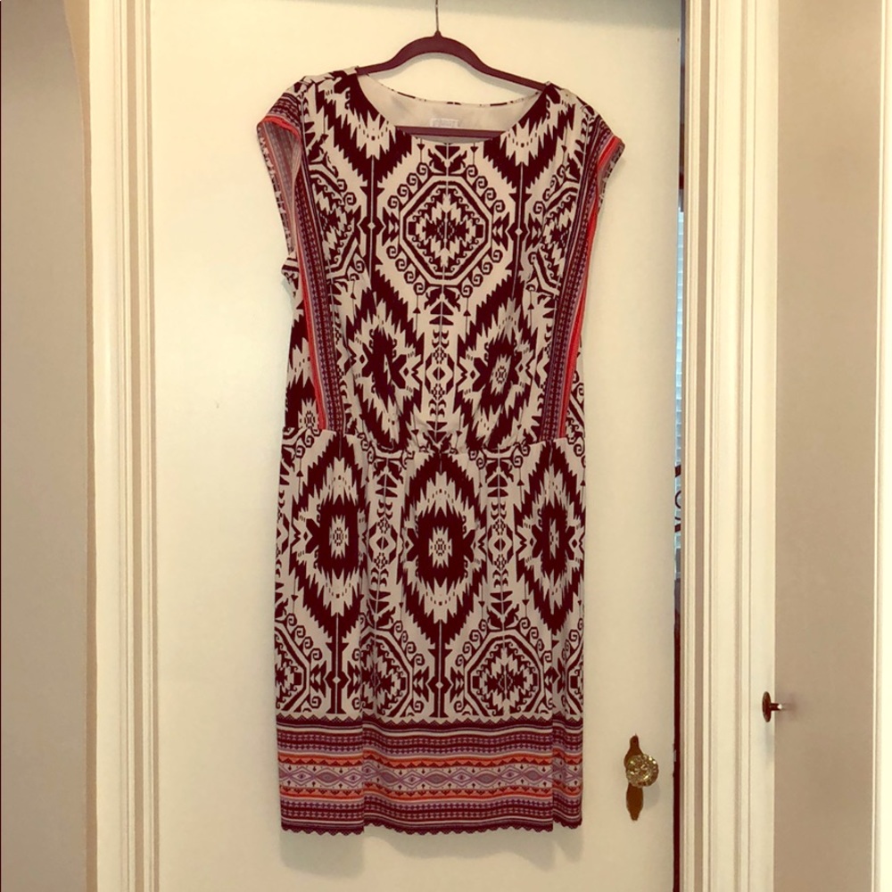 Dance into summer in this fun dress. Size 22-W